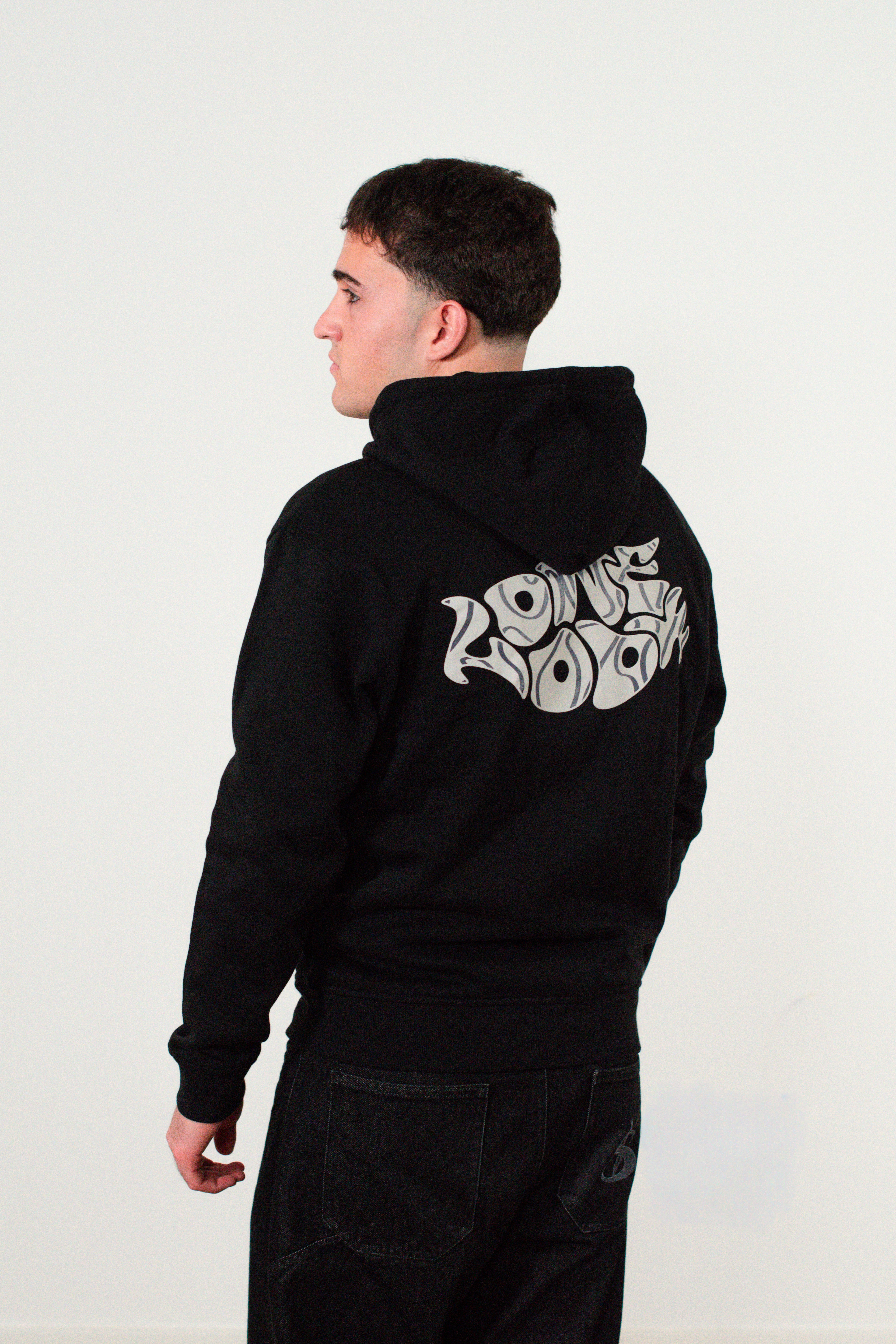 sudadera black con cremallera stars of wrld