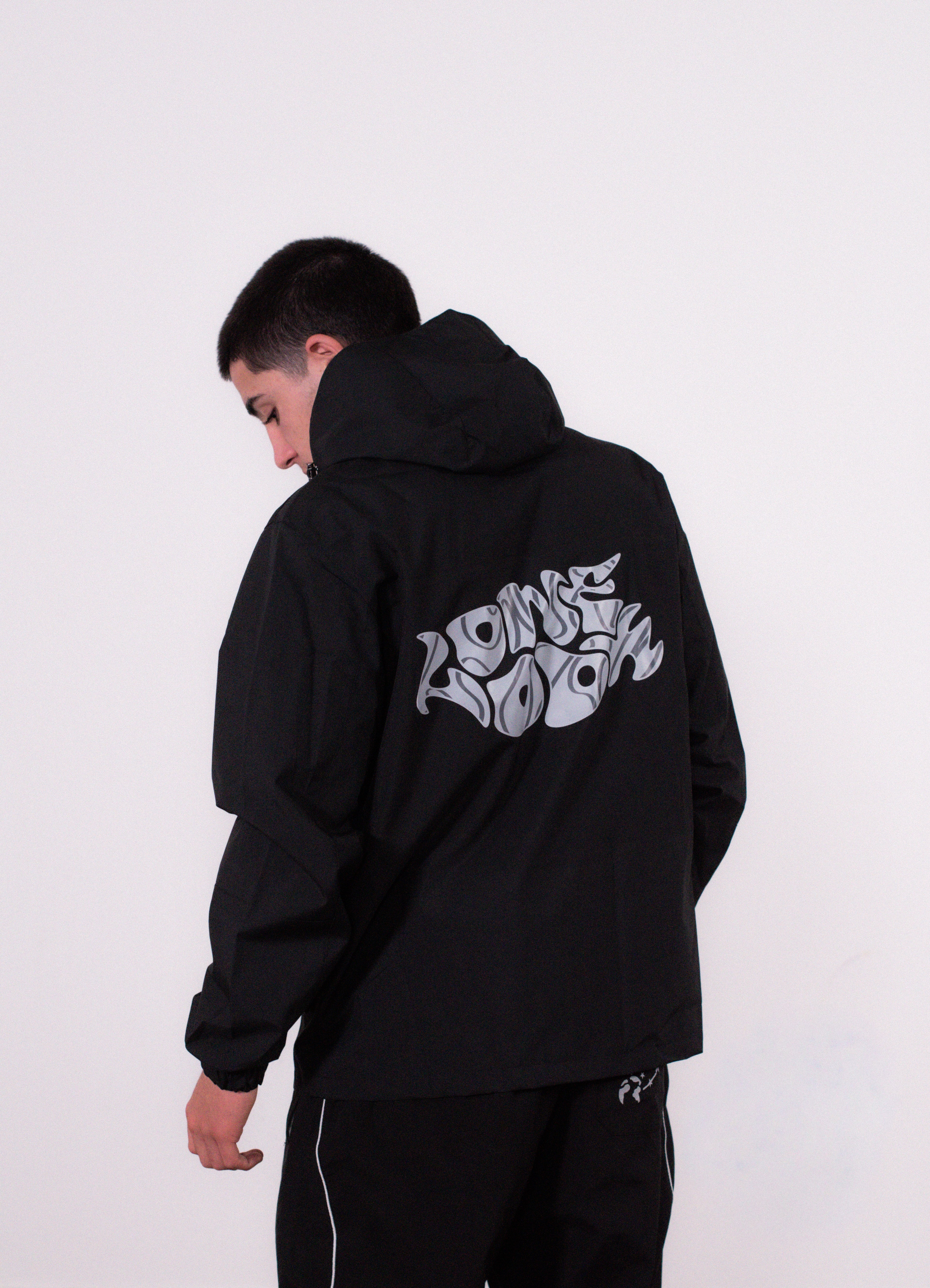 Chubasquero Stars of WRLD